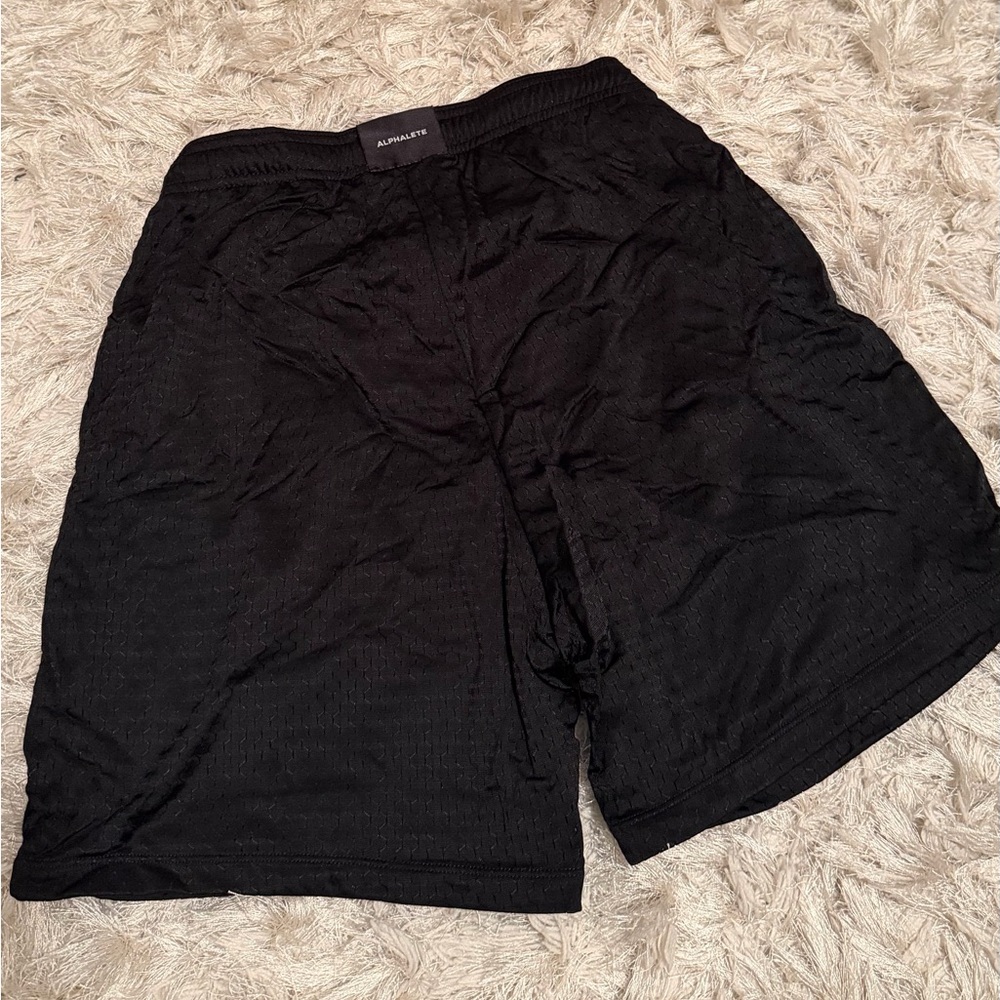 BOGO 🛍️ Alphalete Black Athletic Shorts for Men - Picture 4 of 5